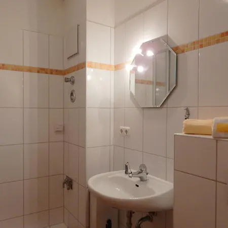 Gaestehaus Whg 11 Apartment Prerow